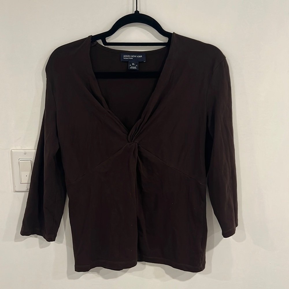 Brown long sleeve with twist (3/4) sleeve